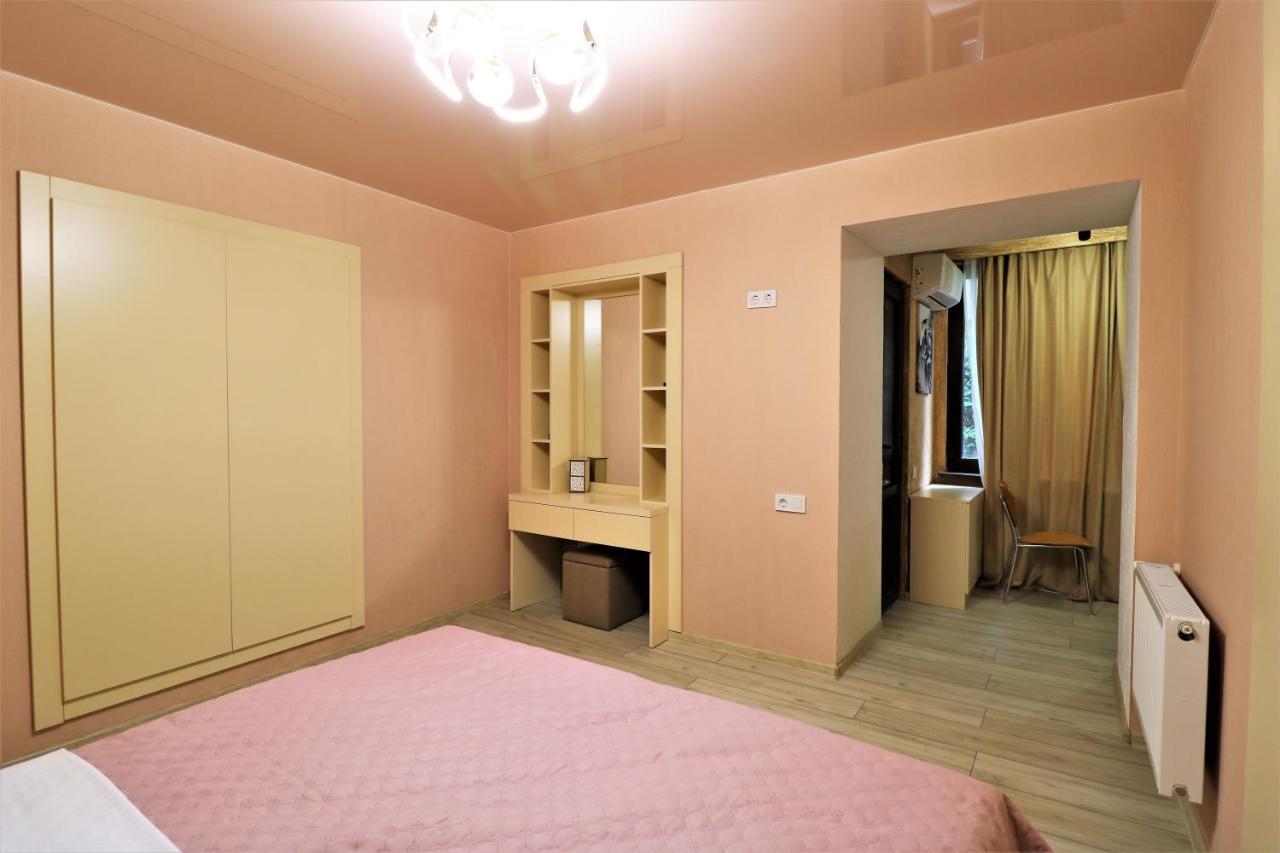 Apartment On Gudiashvili Tbilisi ภายนอก รูปภาพ